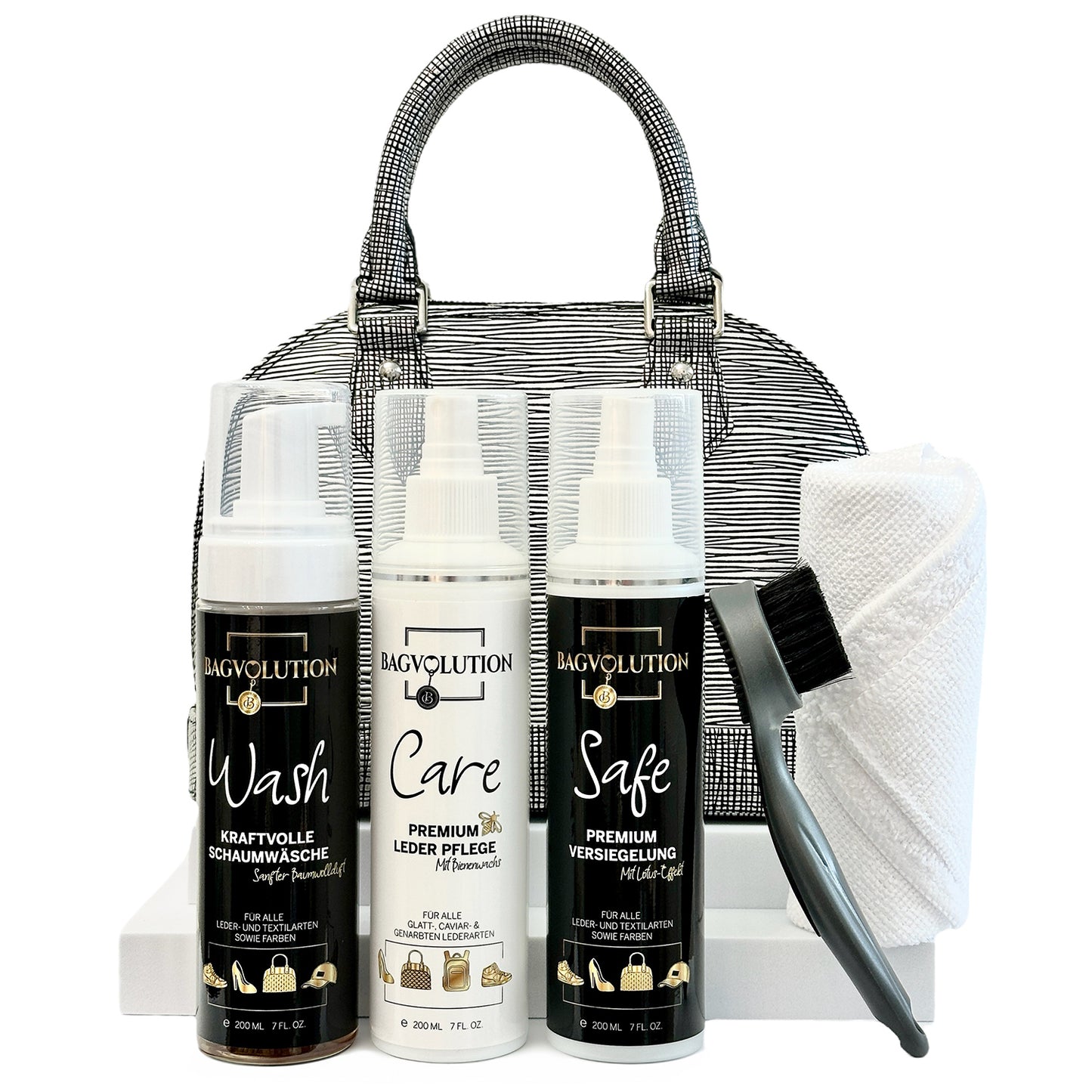 《CLASSIC SET》consisting of foam cleaner, care lotion, waterproofing spray, hand brush and microfiber cloth